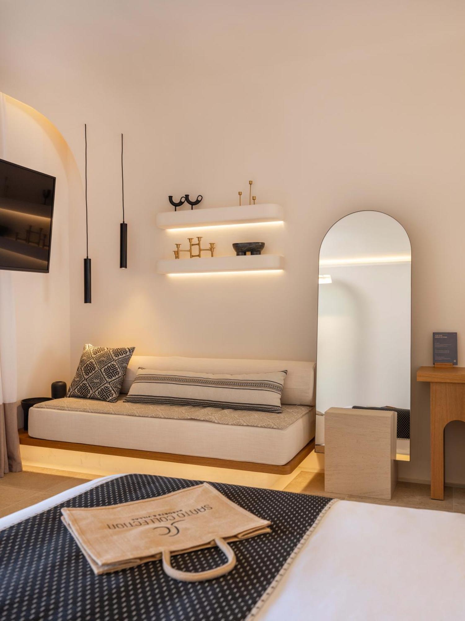 Santo Mine Oia Suites Bagian luar foto