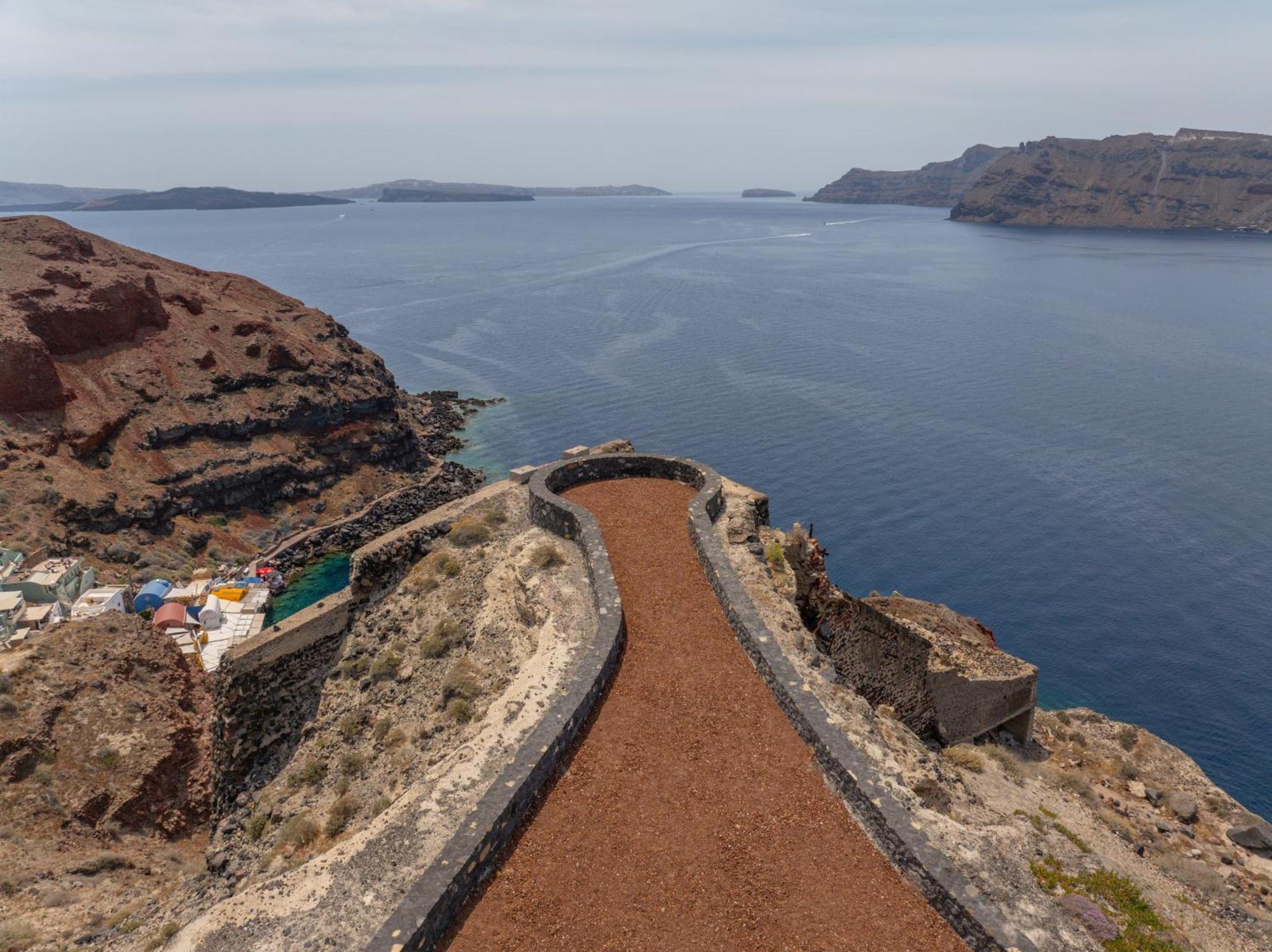 Santo Mine Oia Suites Bagian luar foto