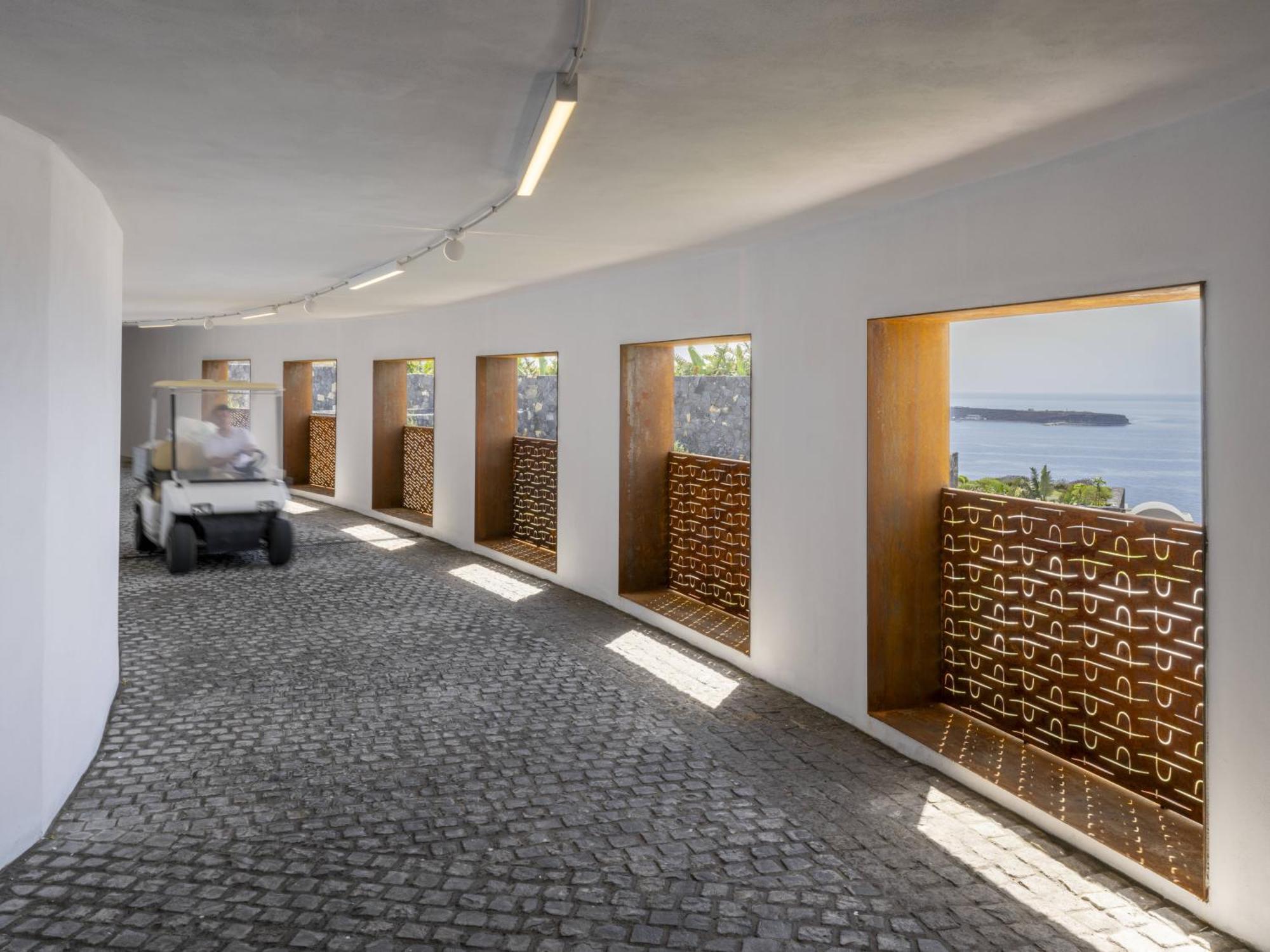 Santo Mine Oia Suites Bagian luar foto