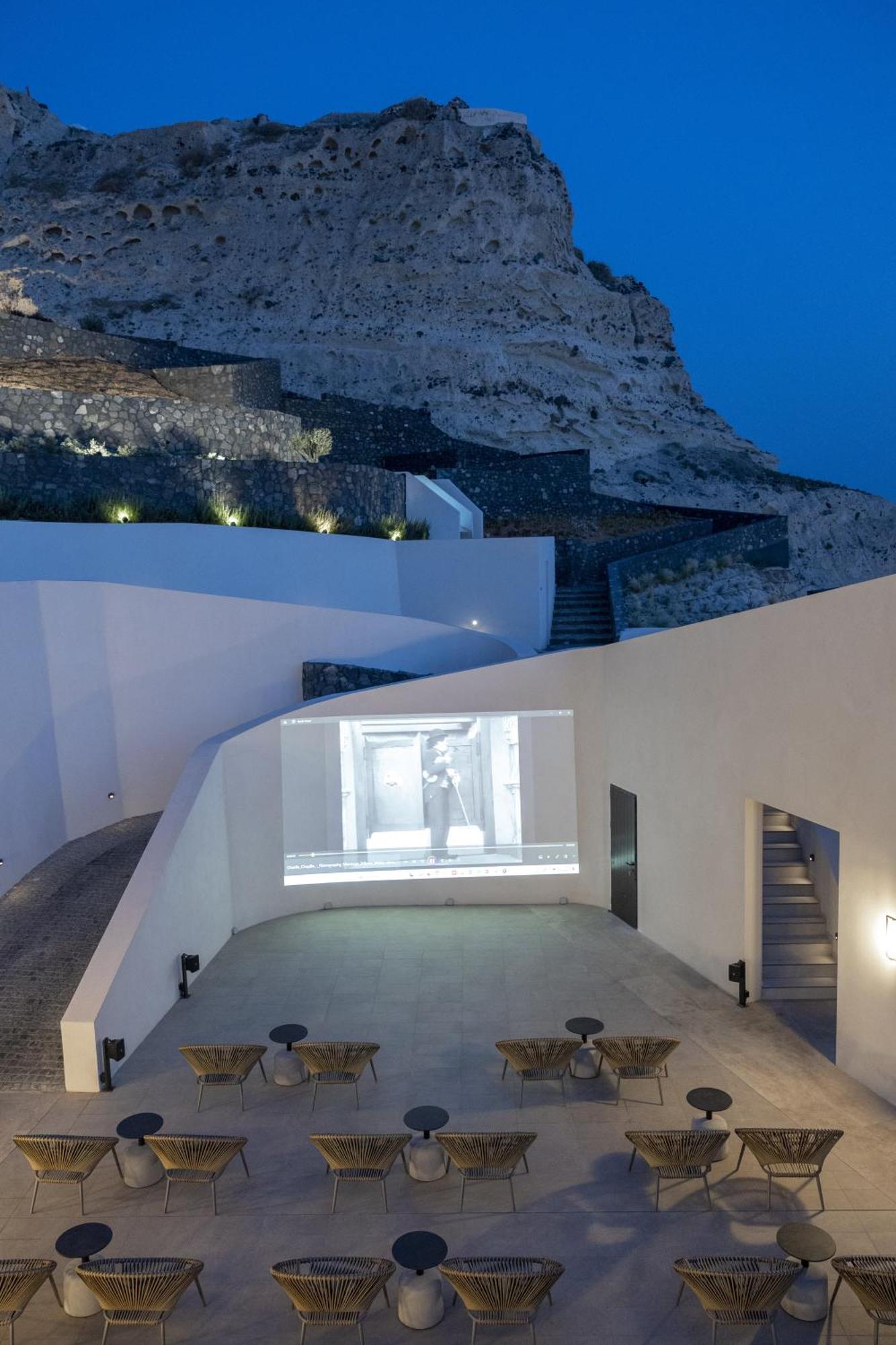 Santo Mine Oia Suites Bagian luar foto