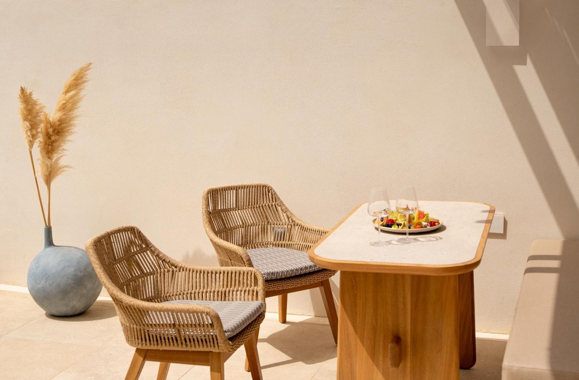 Santo Mine Oia Suites Bagian luar foto